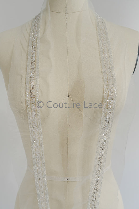 Brautspitze Borte mit Perlen & Pailletten Silber/ Spitzenborte mit Perlen/ Brautgürtel Borte/ Spitzenborte für Brautkleid// T24-098