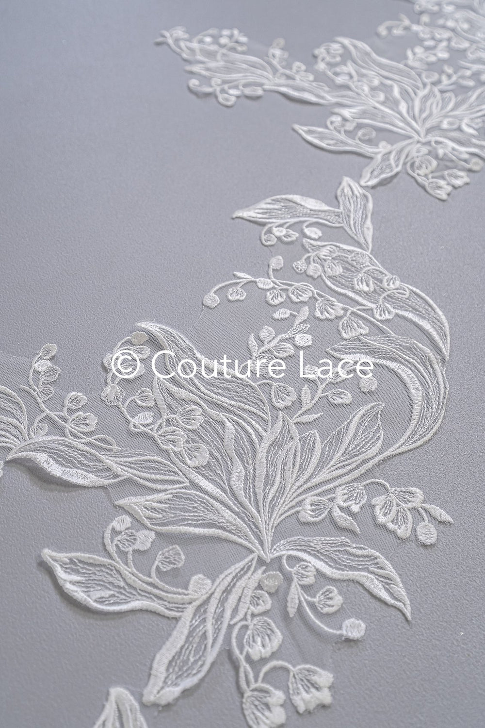 Brautspitze Borte/ Spitzenborte off-white/ florale Braut Spitzenborte/ Spitzenborte für Brautkleid// T24-024
