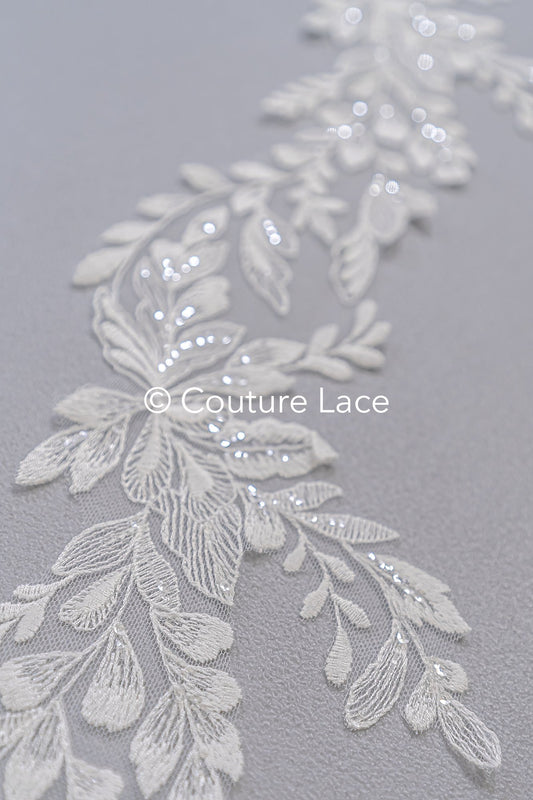 Bridal lace trim/ floral lace trim for wedding dresses // T25-232