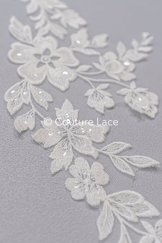 Fine bridal lace trim with floral pattern/ floral lace edge for wedding dresses // T25-235