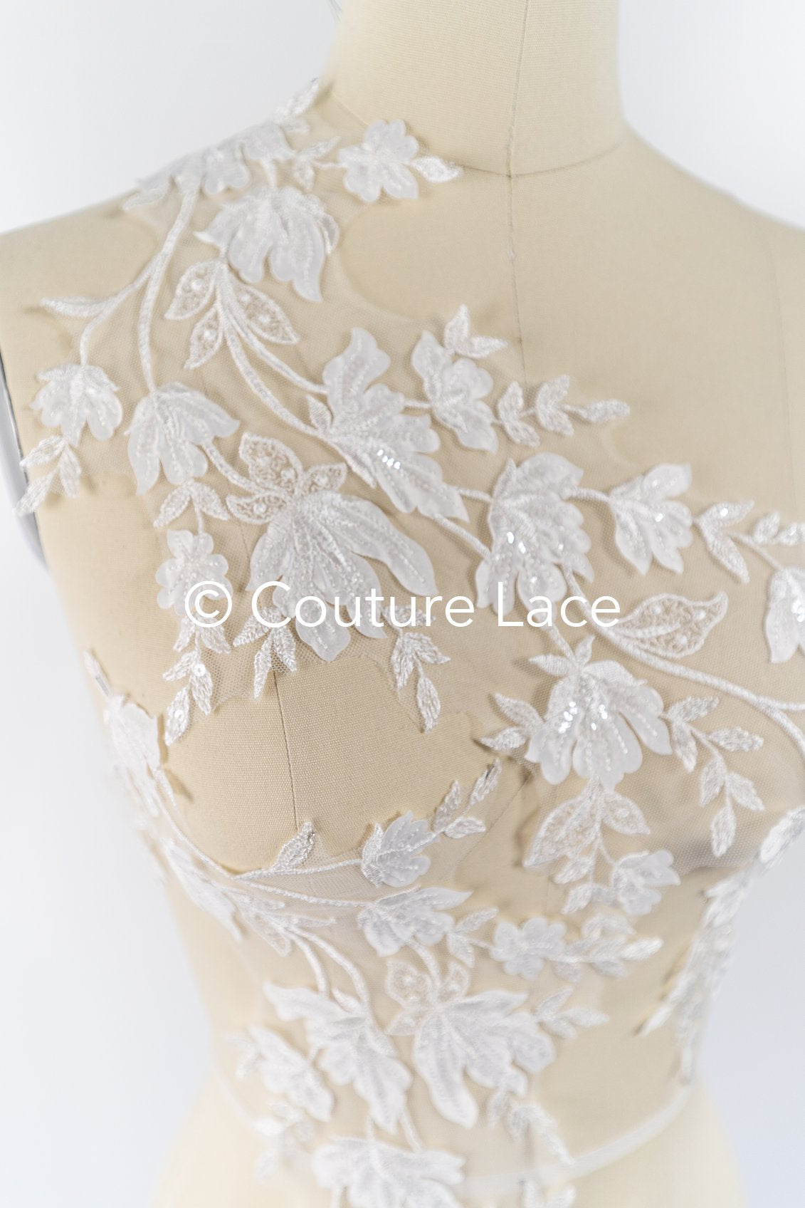 Romantische Applikation off-white/ Brautapplikation mit Blumen/ Brautkleid Spitzenapplikation/ Brautspitze Applikation// A24-376