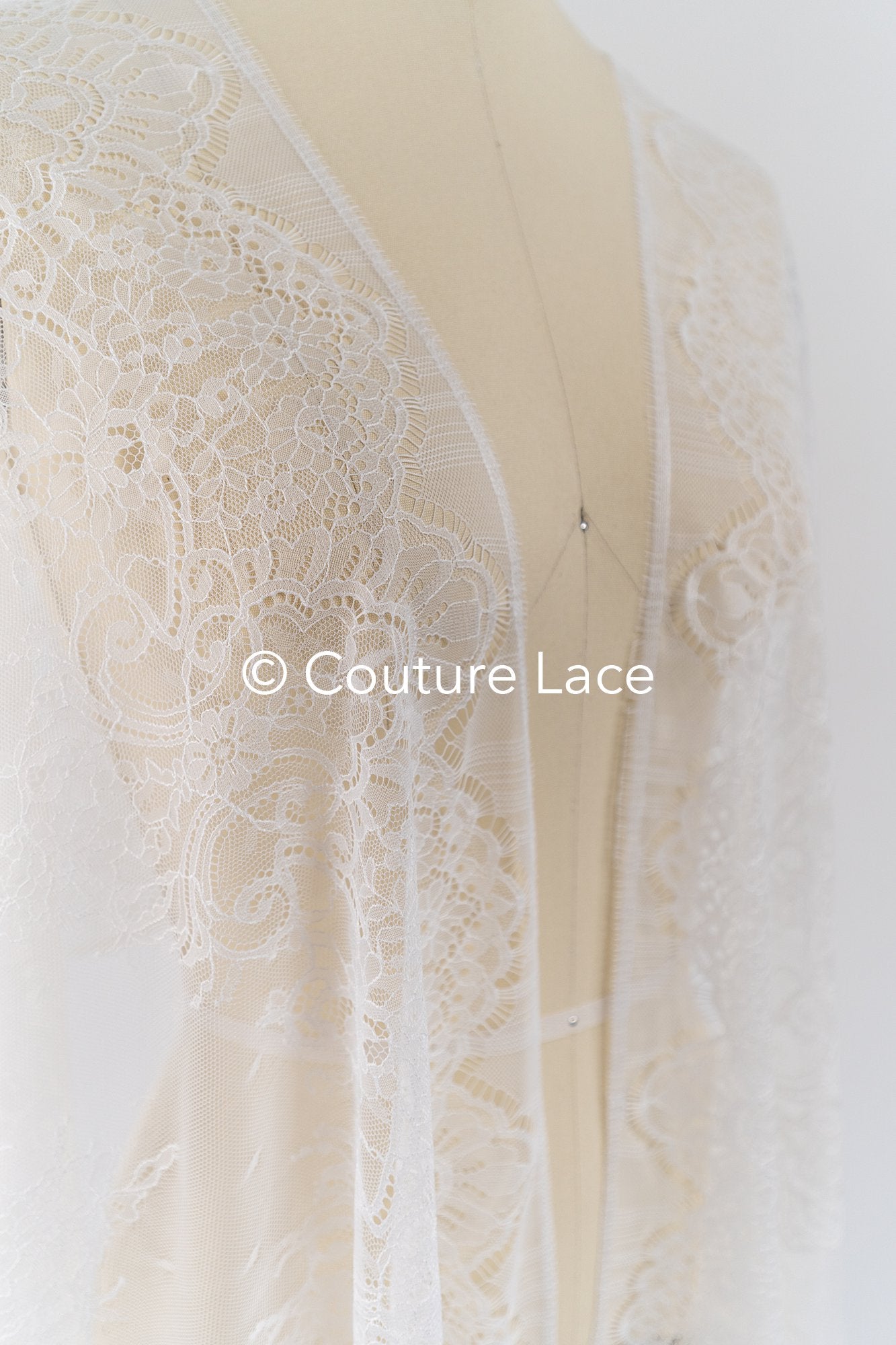3 Meter Französische Blumen Spitze Borte/ Französische Chantilly Brautspitze Borte // T26-248