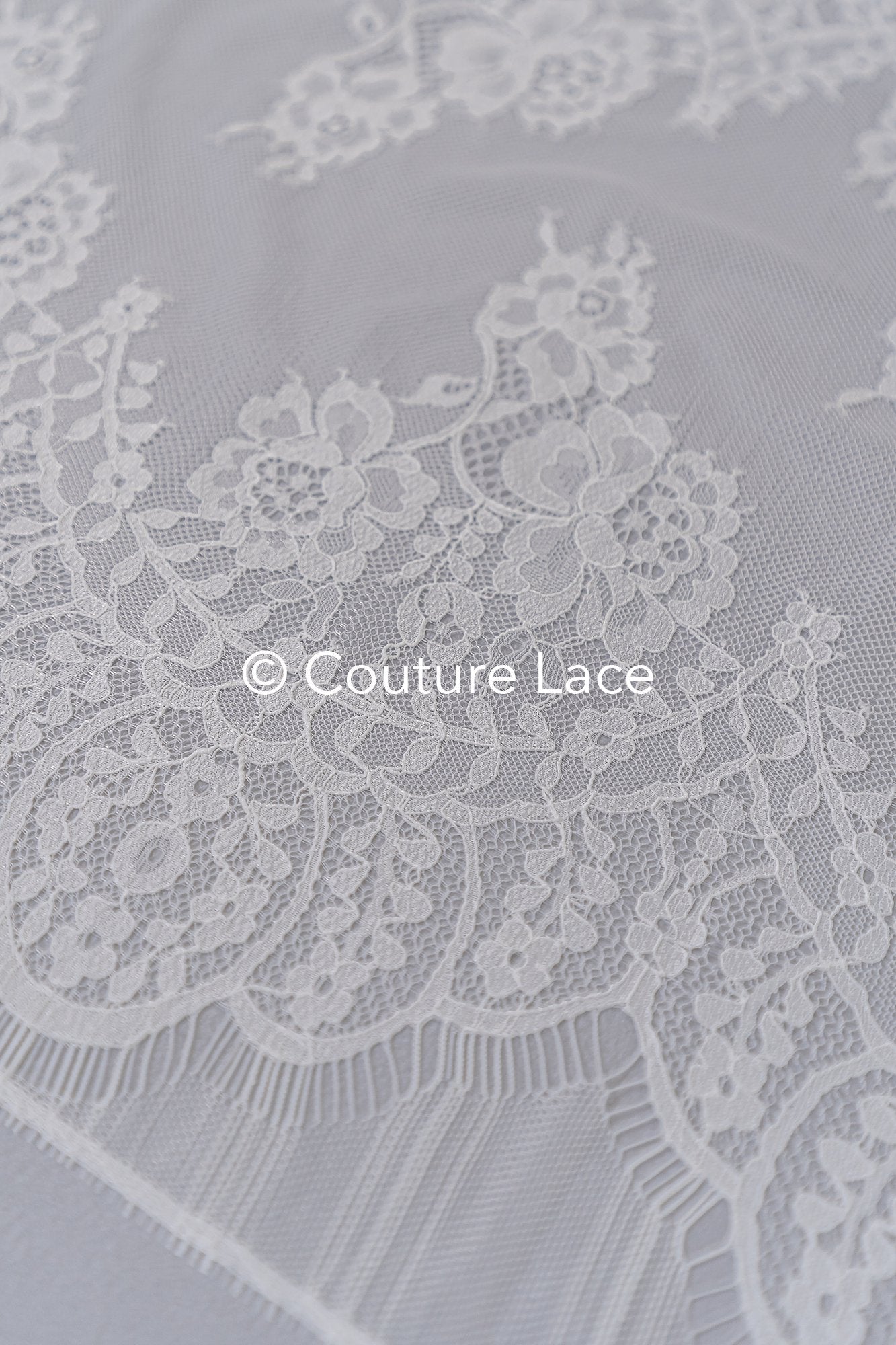 3 Meter Französische Blumen Spitze Borte/ Französische Chantilly Brautspitze Borte // T26-250