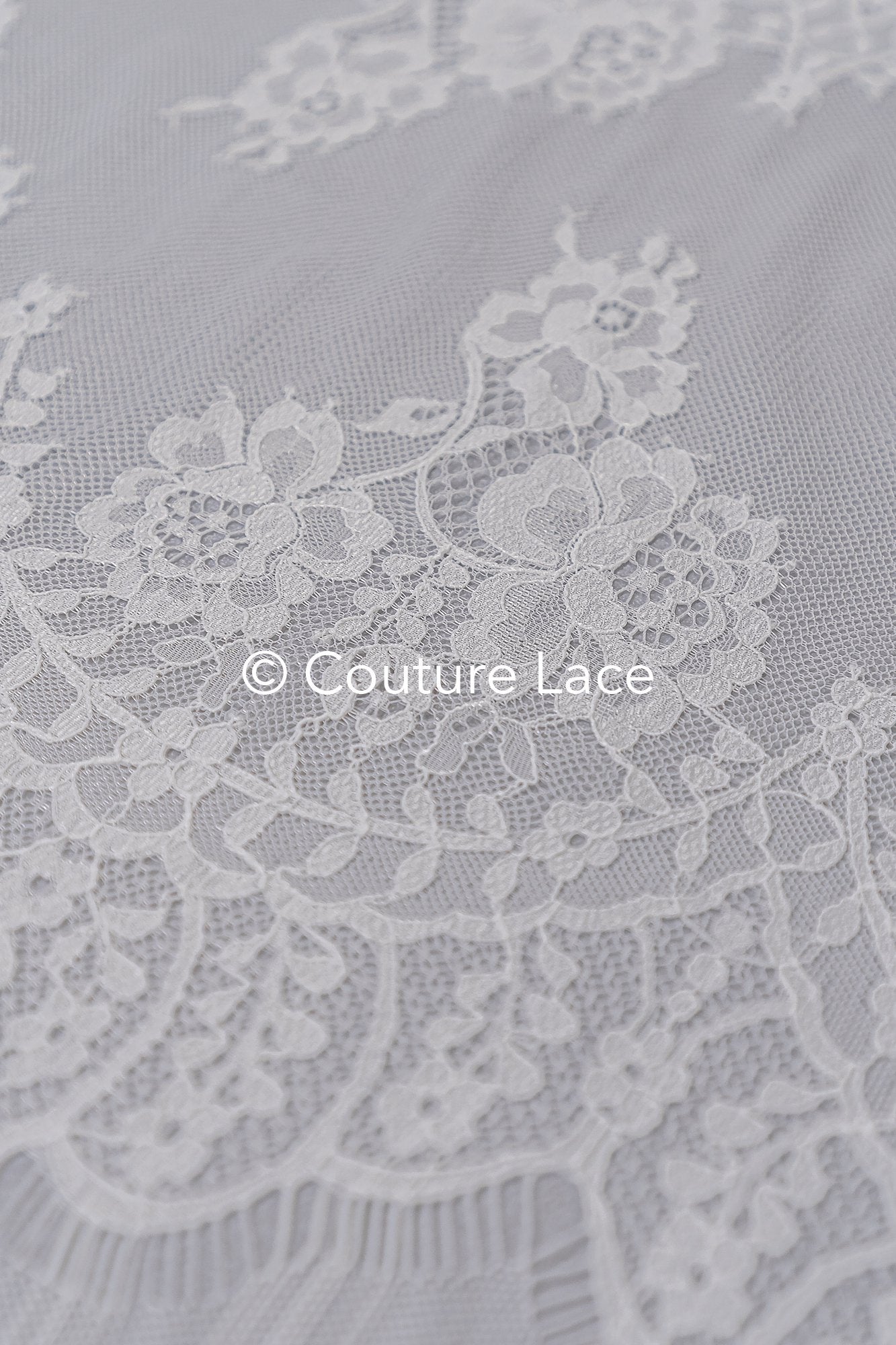 3 Meter Französische Blumen Spitze Borte/ Französische Chantilly Brautspitze Borte // T26-250