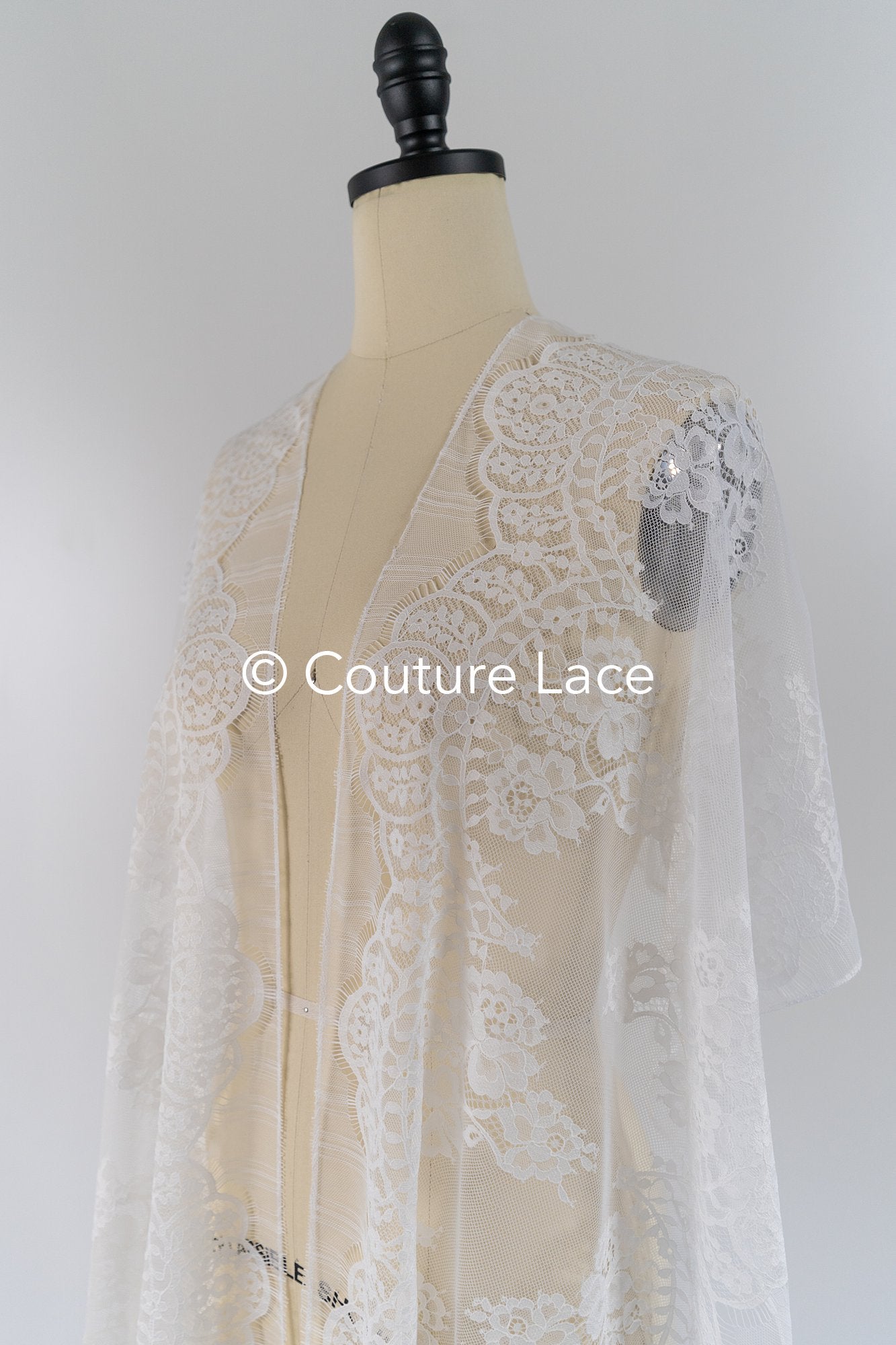 3 Meter Französische Blumen Spitze Borte/ Französische Chantilly Brautspitze Borte // T26-250