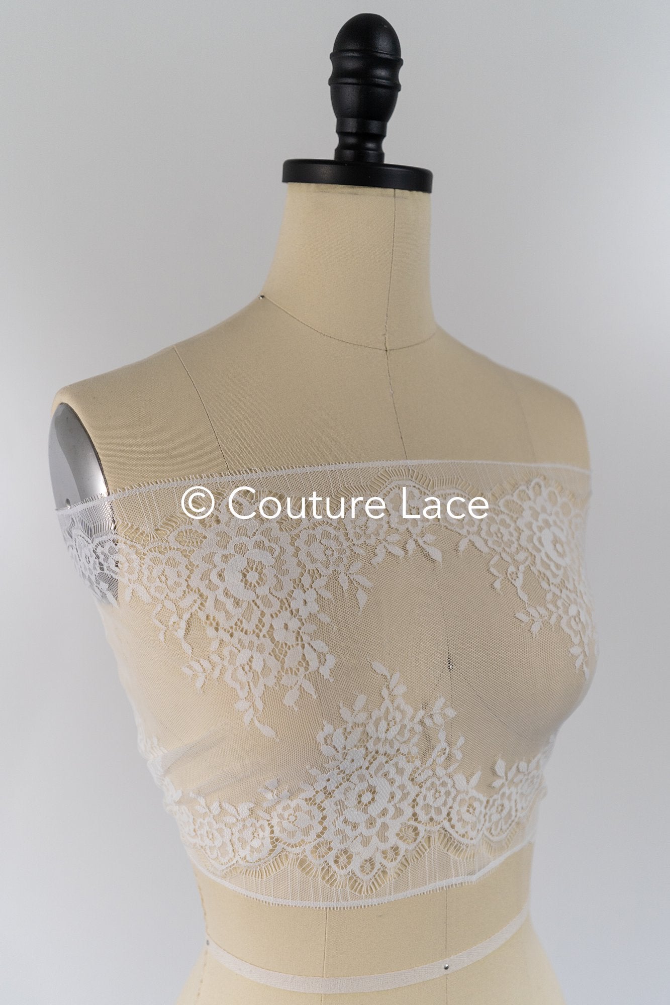 3 mètres de galon de dentelle florale française / Galon de dentelle Chantilly française pour mariée // T26-254