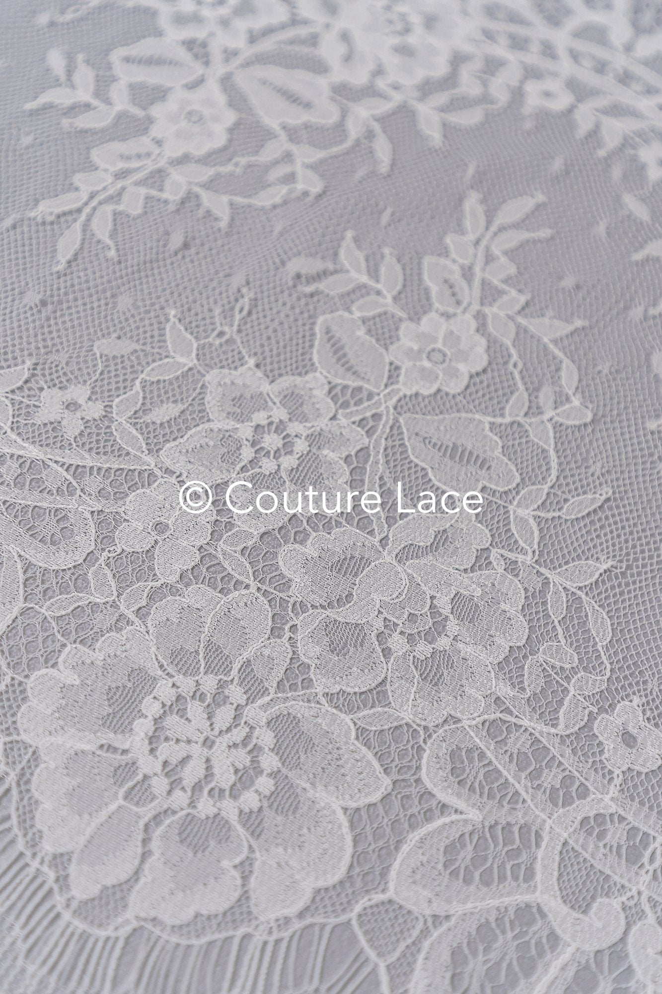 3 Meter Französische Blumen Spitze Borte/ Französische Chantilly Brautspitze Borte // T26-255