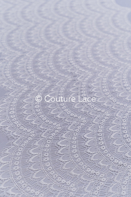 3 Meter Französische Blumen Spitze Borte/ Französische Chantilly Brautspitze Borte // T26-261