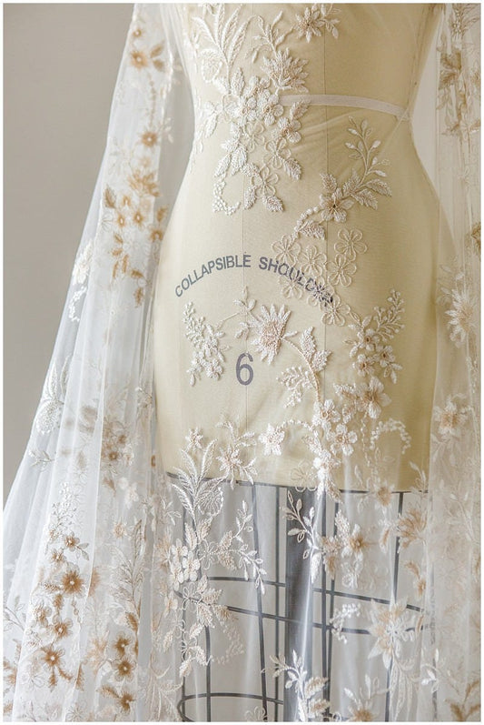 Off-White + SILBER + CHAMPAGNER Blumen Spitze/ Florale Brautspitze/ Brautkleid Spitze// L17-028