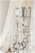 Romantischer Braut Spitzenstoff mit Blumenmuster/ Pailletten bestickte Blütenspitze/ Hochzeitskleid Spitze/ Spitzenstoff// L17-084