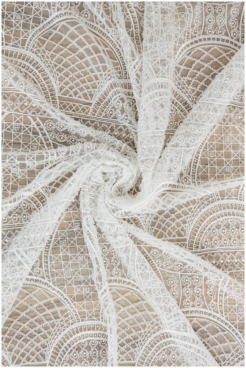 Schwerer Perlen Spitzenstoff für Brautkleider/ Französische Perlenspitze Off-White/ geometrischer Spitzenstoff/ Braut Perlenspitze// L17-079