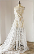 Romantischer Braut Spitzenstoff Off-White/ Pailletten bestickte Blütenspitze/ Hochzeitskleid Spitze/ bestickte Spitze// L17-094
