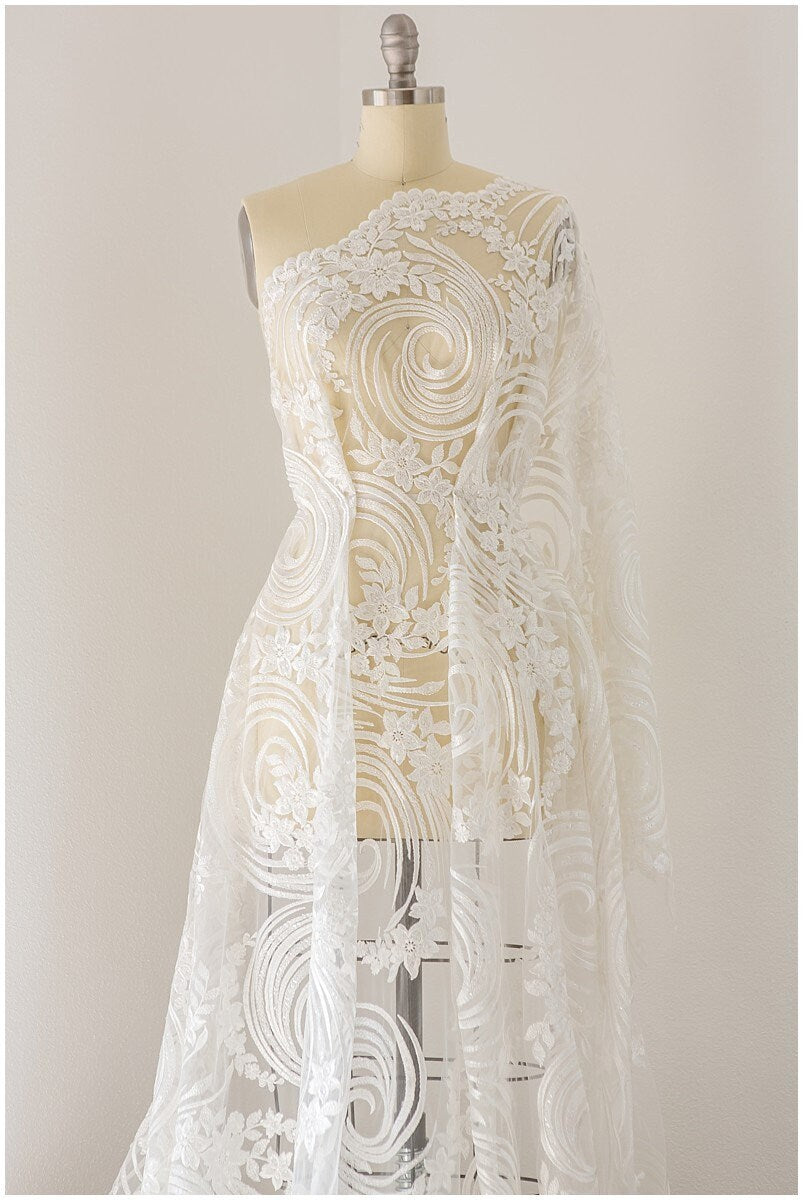 Spiralblüten Spitzenstoff, Braut Spitzenstoff, französische Spitze, bestickte Spitze, Hochzeitskleid Spitzenstoff, Blumenspitze, Paillettenspitze// L17-127