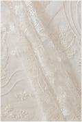 Moderner Braut Spitzenstoff Off-White/ bestickte Boho Spitze/ Hochzeitskleid Spitzenstoff/ Blumenspitze mit Pailletten// L17-129