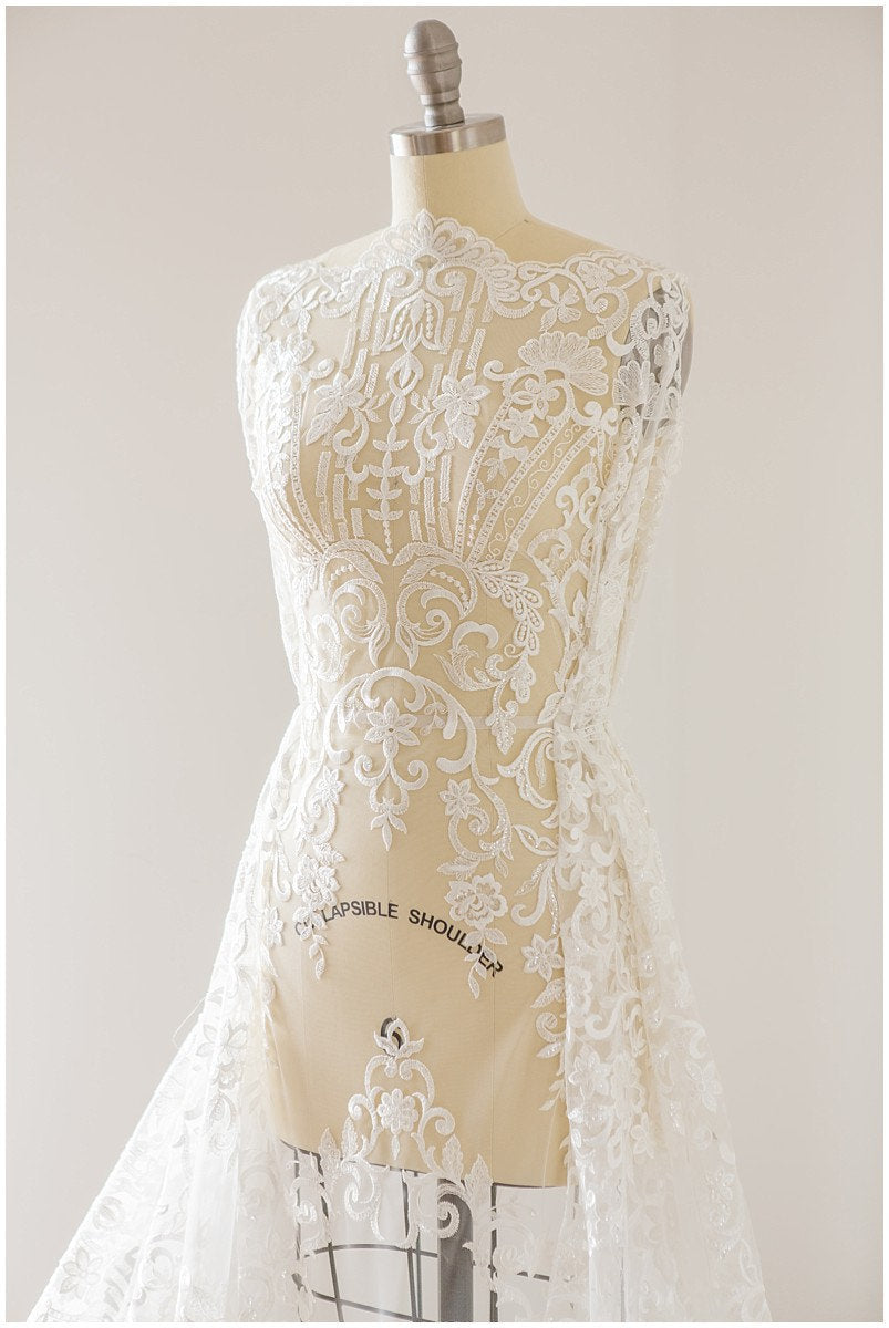 Braut Spitzenstoff Off-White/ verschnörkelte Brautspitze/ bestickte Spitze/ florale Brautspitze/ Boho Hochzeitskleid Spitze/ florale Spitze mit Pailletten// L17-135