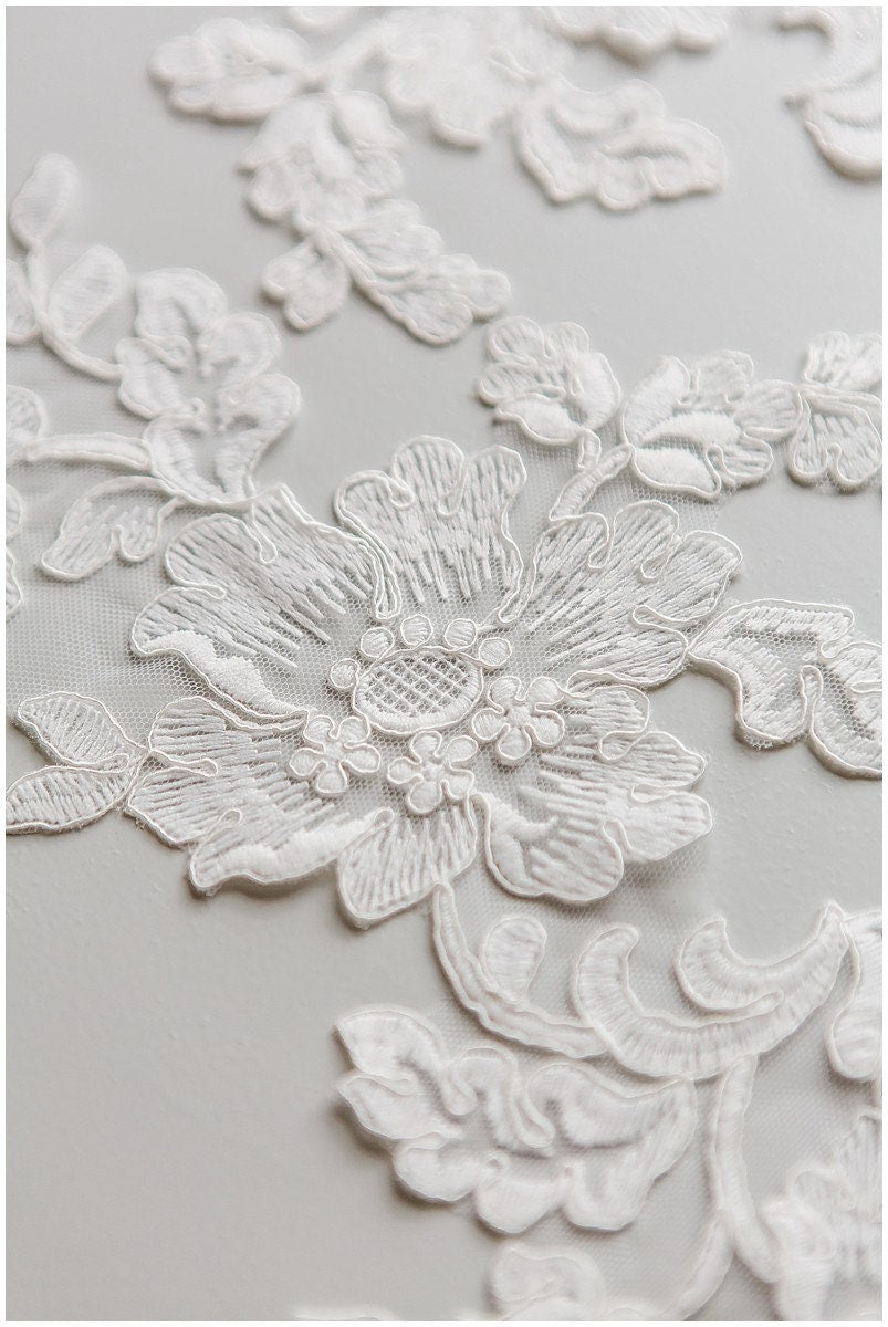 Kordelspitze Patch Stickerei, Blume Applikation, Spitze Blume, kordelte Hochzeitskleid Spitze, Hochzeitskleid Spitzenapplikation, Brautspitze// A17-124