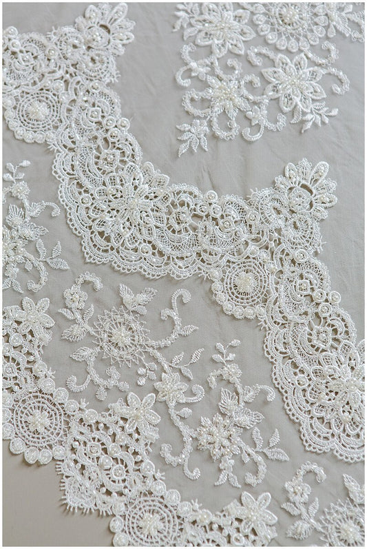 Perlen Brautspitze mit gehäkelten Elementen/ Hochzeitskleid Spitze mit Perlen/ Brautspitze Off-White// L17-145