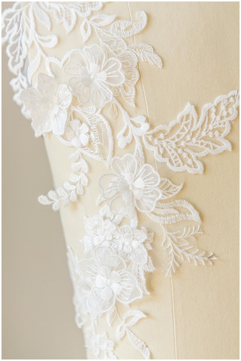 Romantische 3D Blüten Spitzen Applikation, Blumen Applikation, SpitzenBlume Patch, Hochzeitskleid Spitze, Hochzeitskleid Spitzenapplikation, Brautspitze// A17-122