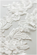 2yds 3D flower lace trim/ elegant bridal lace trim/ veil lace trim/ wedding dress lace// T17-055