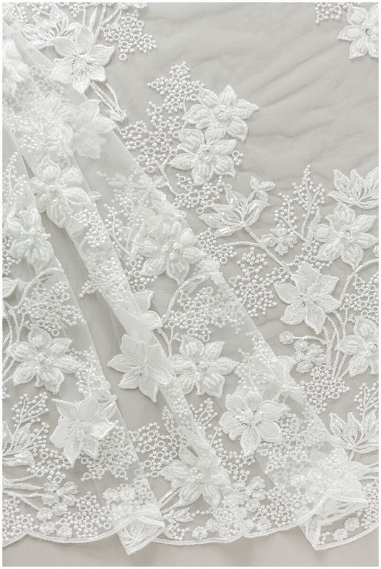 3D Blumen Spitzenstoff mit Perlen/ Hochzeitskleid Spitze Off-White/ weicher 3D Spitzenstoff/ Pailletten Spitzenstoff// L17-167