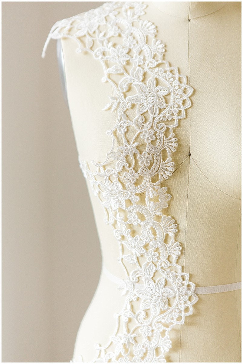 Crochet lace trim off-white/ veil lace trim/ bridal lace trim/ floral embroidered lace trim// T17-049