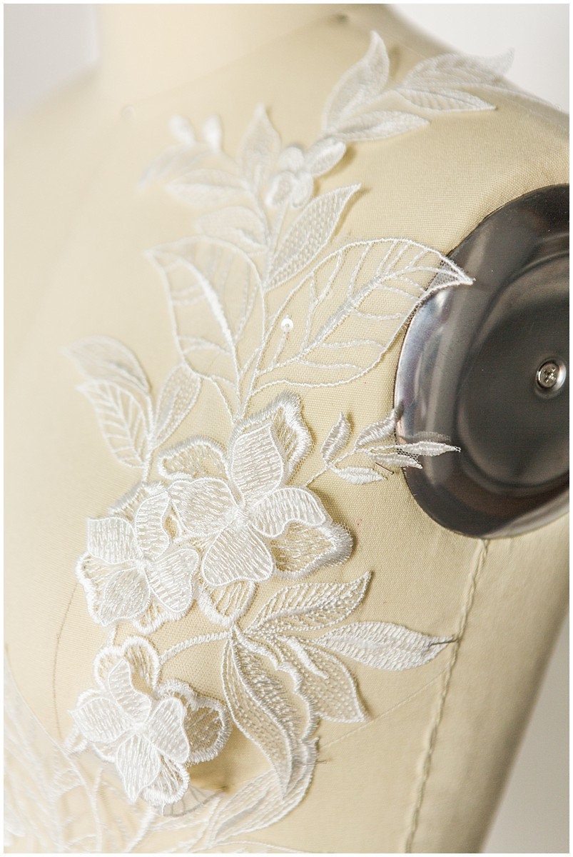 2Stk. 3D Gespiegelte Hochzeitskleid Applikation, Große Spitzen Applikation, Blumen Applikation, große Spitze Blume, Illusion Back Lace, Lace Patch// A17-129