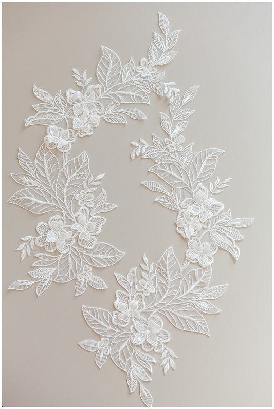 2Stk. 3D Gespiegelte Hochzeitskleid Applikation, Große Spitzen Applikation, Blumen Applikation, große Spitze Blume, Illusion Back Lace, Lace Patch// A17-129