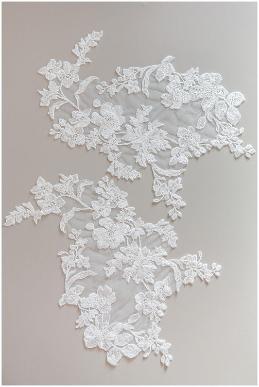 Sofort Braut Spitzen Applikation, romantische Spitzen Applikation, Spitzenblume, Blumen Applikation, Hochzeitskleid Spitzenapplikation, Brautspitze// A17-132