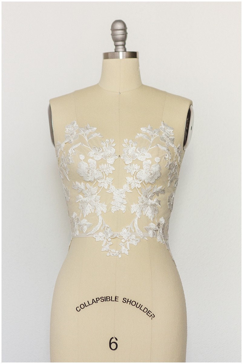 Sofort Braut Spitzen Applikation, romantische Spitzen Applikation, Spitzenblume, Blumen Applikation, Hochzeitskleid Spitzenapplikation, Brautspitze// A17-132