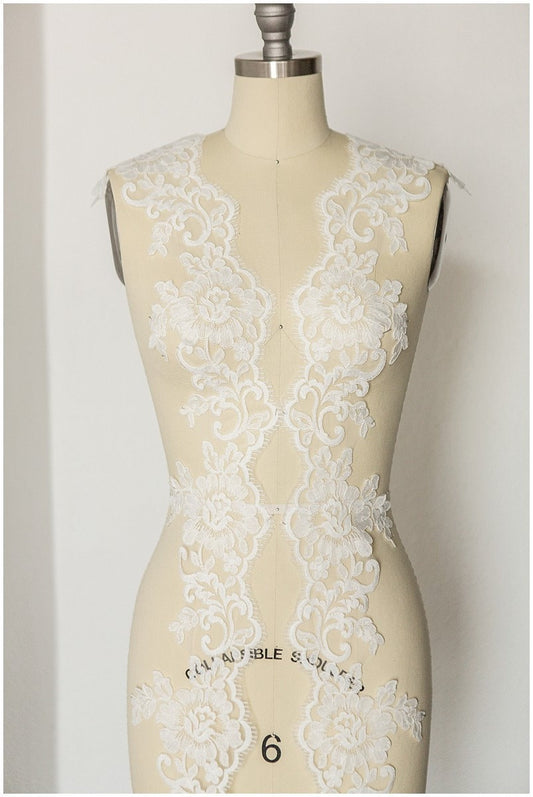 2yds milk silk embroidered lace trim/ elegant bridal lace off-white/ wedding dress lace trim// T17-058