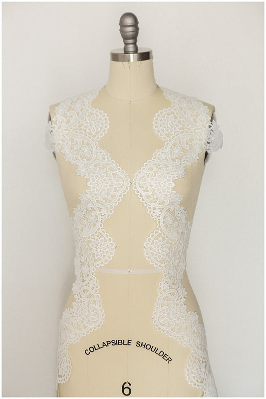 Milk silk embroidered lace trim/ elegant off-white bridal lace/ bridal lace trim/ guipure look lace/ wedding dress lace// T17-059