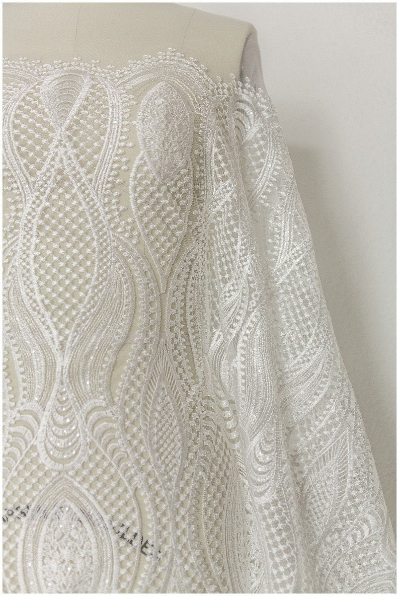 Braut Spitzenstoff Off-White/ Hochzeitskleid Spitze/ moderne geometrische Spitze/ Boho Hochzeitskleid/ Boho Spitze// L17-166