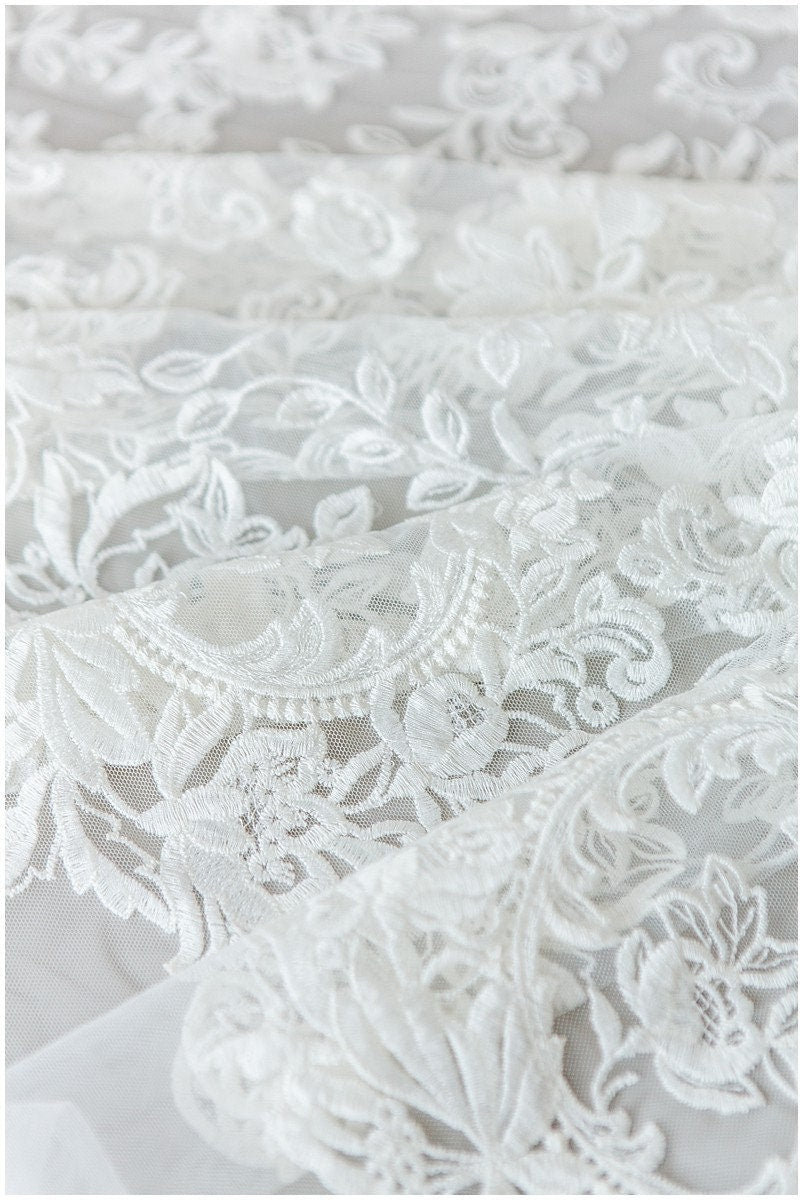 Bestickter weicher Braut Spitzenstoff/ Blumen Spitzenstoff Off-White/ Hochzeitskleid Spitze/ Spitze Schleierstoff// L17-172-RY