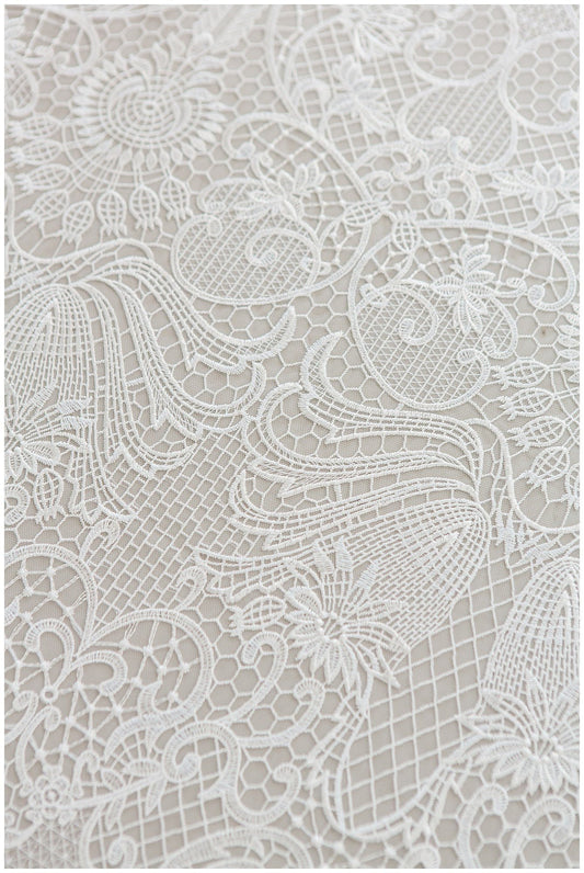 Boho Spitzenstoff Off-White/ Spitze für Brautkleider/ Hochzeitskleid Spitze/ Boho Hochzeitskleid Spitze/ Häkelspitze Stoff// L18-189