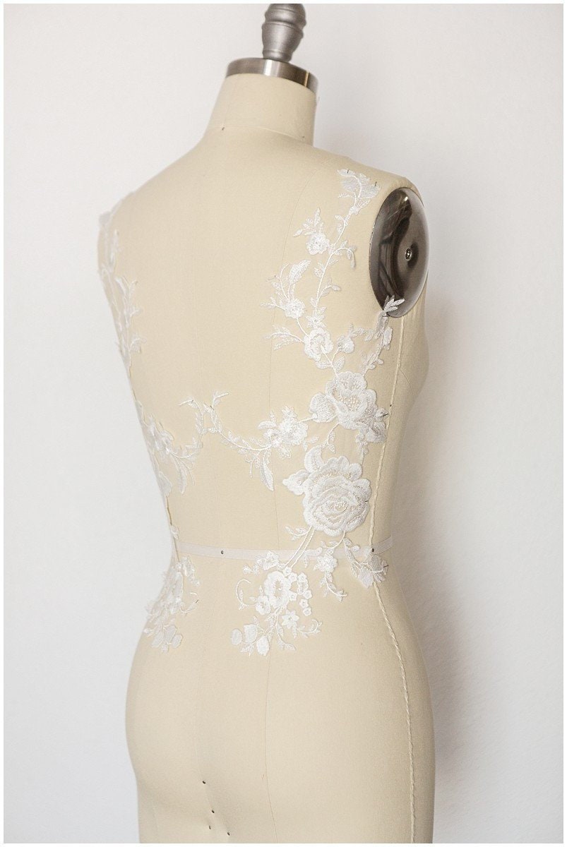 Flower applique, lace flower applique, wedding dress applique, lace flower// A17-149