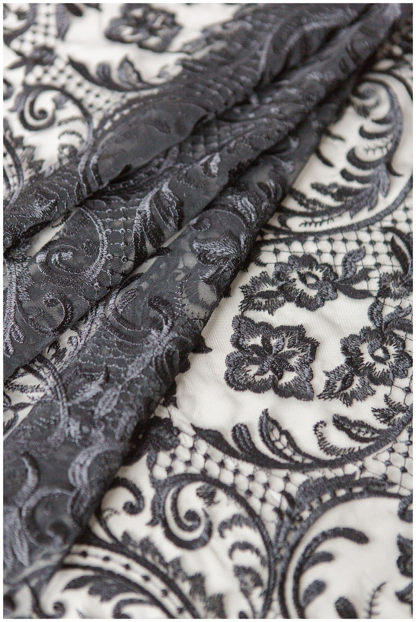 schwarze Braut Spitze/ schwarze florale Spitze/ florale Couture Spitze/ schwarze Spitzen Stickerei // L18-192