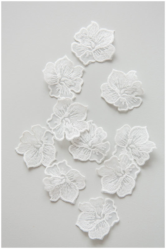 10pcs. 3D lace flowers for sewing on/ 3D flower lace applique/ wedding dress lace applique/ bridal lace// A17-161