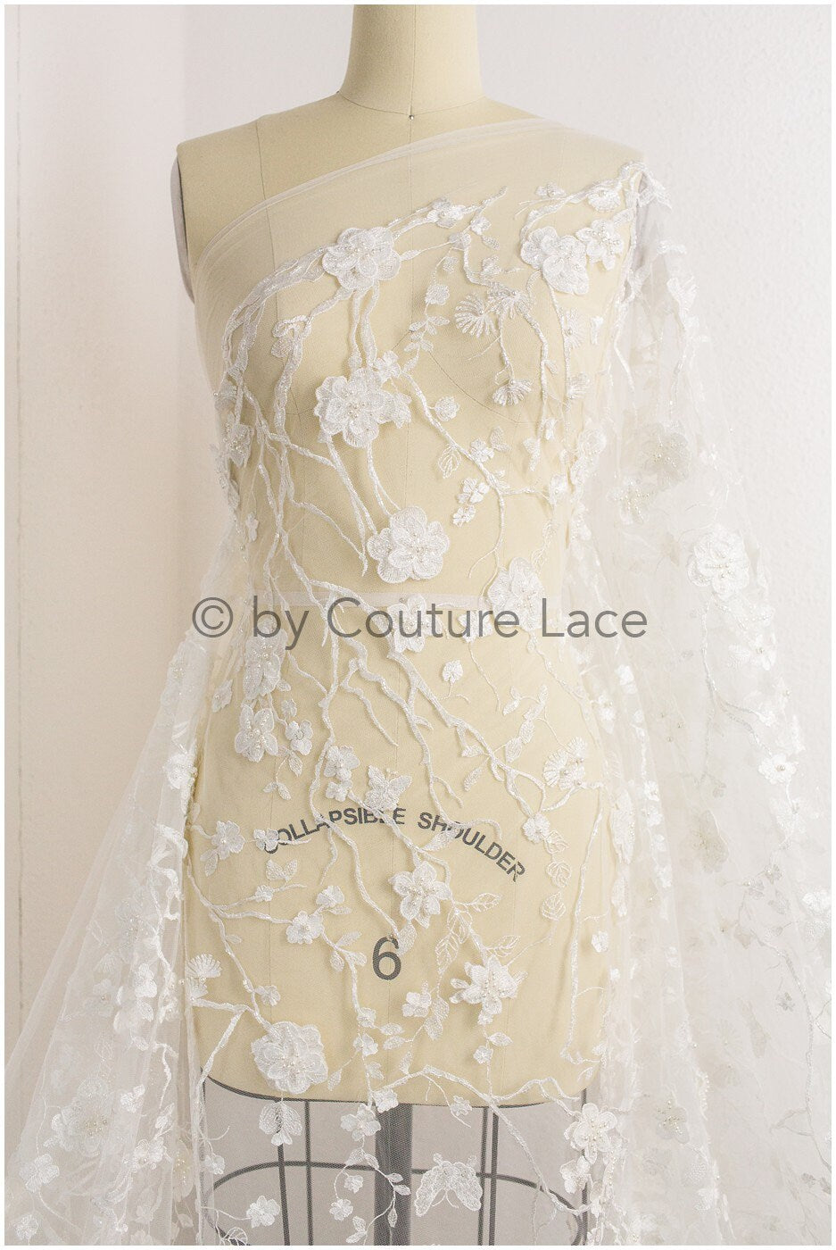 3D Blumen Spitzenstoff/ Braut Spitzenstoff/ romantischer Blumen Spitzenstoff mit 3D Blumen/ Hochzeit Spitzenstoff// L19-207