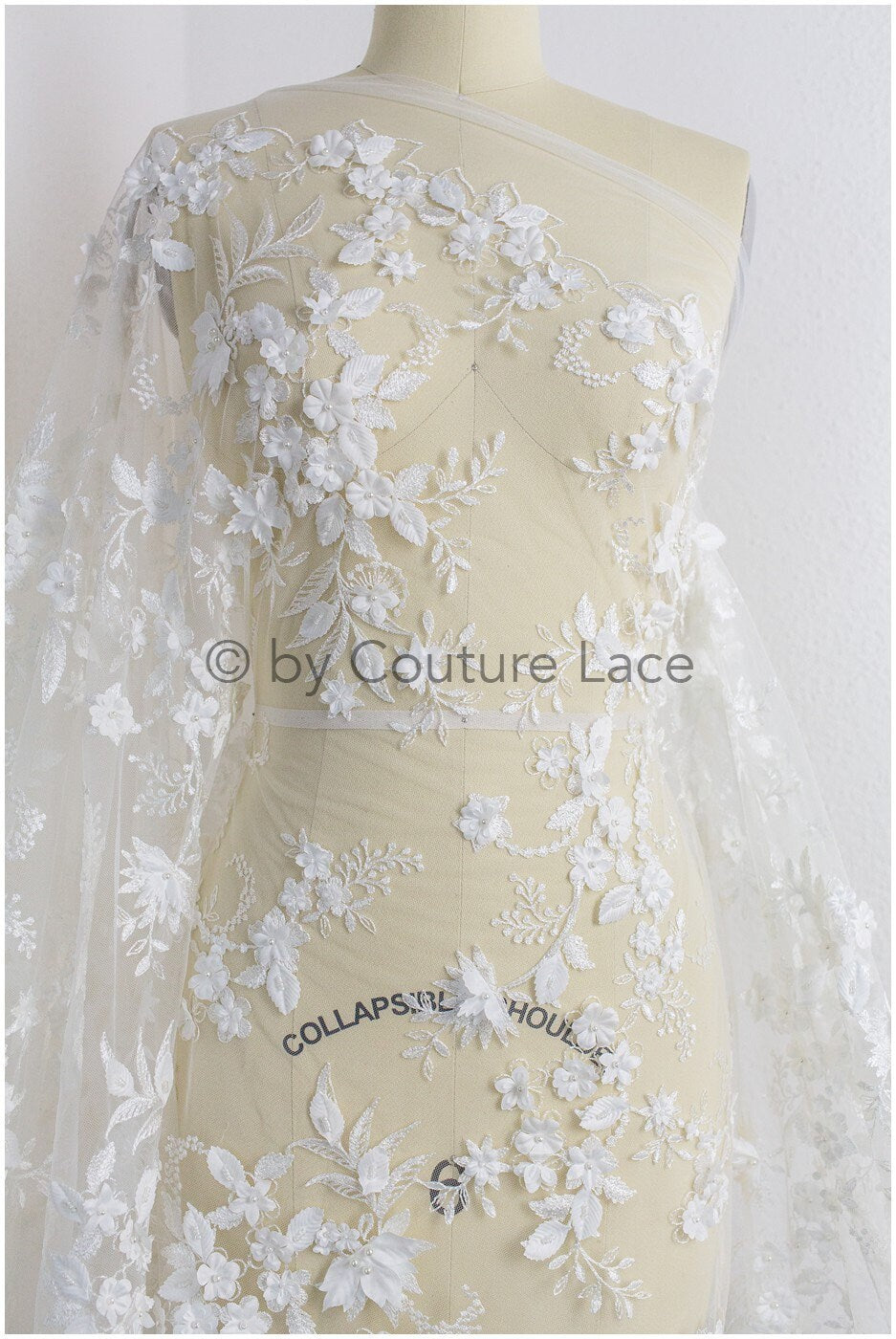 3D Blumen Spitzenstoff Off-White/ Braut Spitzenstoff/ romantischer Blumen Spitzenstoff/ Hochzeit Spitzenstoff// L19-210