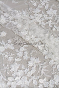 3D Blumen Spitzenstoff Off-White/ Braut Spitzenstoff/ romantischer Blumen Spitzenstoff/ Hochzeit Spitzenstoff// L19-210