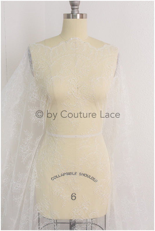 Filigree lace fabric off-white/ contour embroidered lace fabric for wedding dress/ floral lace/ boho lace// L19-200