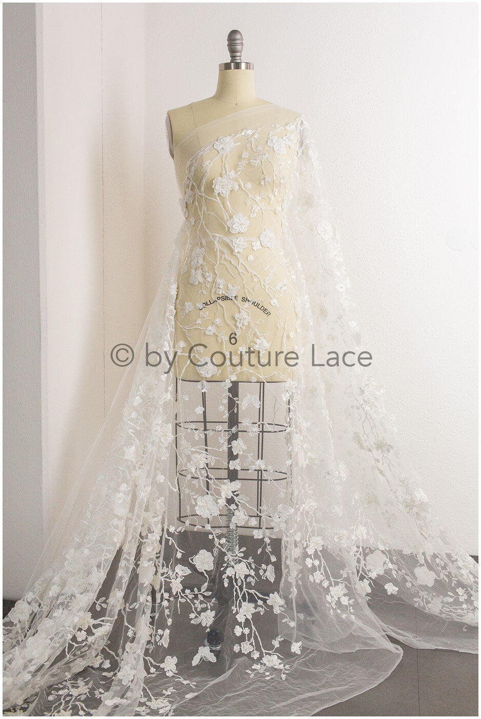 3D Blumen Spitzenstoff/ Braut Spitzenstoff/ romantischer Blumen Spitzenstoff mit 3D Blumen/ Hochzeit Spitzenstoff// L19-207