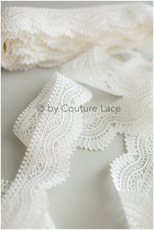 Boho lace trim, offwhite emvroidered lace trim, lace trim, lace veil, lace embroidery, boho bridal lace trim// T17-069