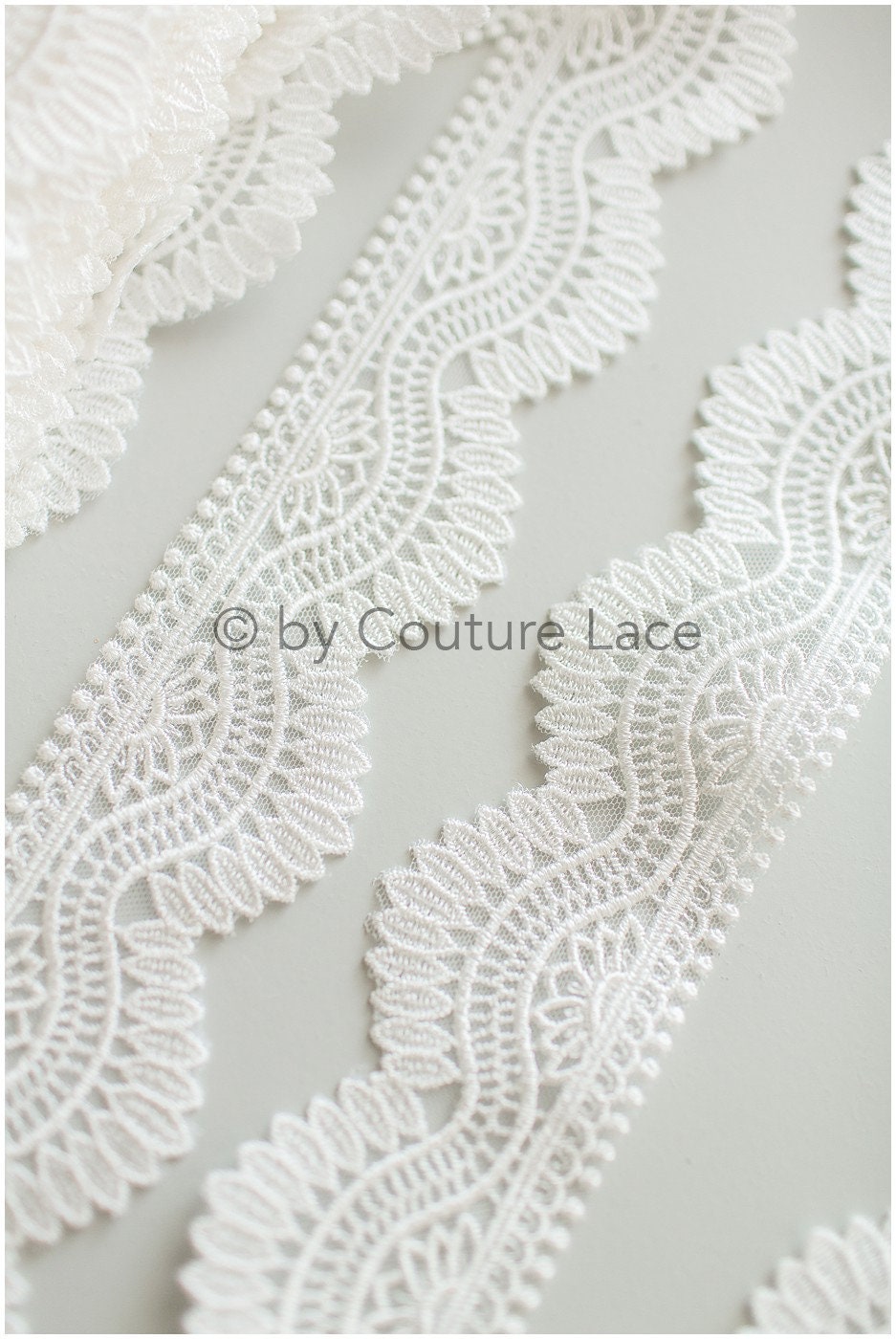 Boho lace trim, offwhite emvroidered lace trim, lace trim, lace veil, lace embroidery, boho bridal lace trim// T17-069
