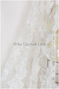 Wunderschöner 3D Blüten Spitzenstoff Off-White Silber/ Hochzeitskleid Spitze/ Blumenspitze/ Brautspitze// L19-225