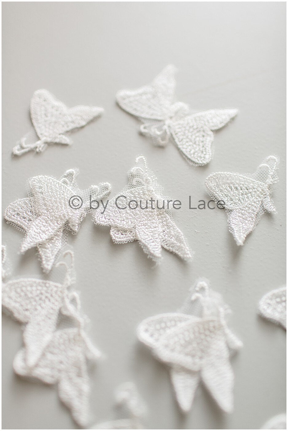20tlg. Schmetterling Spitze Aufnäher/ 3D Schmetterlinge zum Aufnähen/ 3D Blumen Applikation/ 3D Schmetterlinge für Hochzeitskleid/ Braut Spitze Schmetterlinge// A19-179
