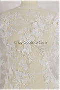 3D Blumen Spitzenstoff Off-White/ Braut Spitzenstoff mit Perlen/ romantischer Spitzenstoff mit 3D Blumen/ Hochzeit Spitzenstoff// L19-245