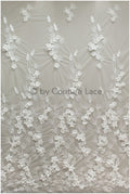 3D Blumen Spitzenstoff Off-White/ Braut Spitzenstoff mit Perlen/ romantischer Spitzenstoff mit 3D Blumen/ Hochzeit Spitzenstoff// L19-245