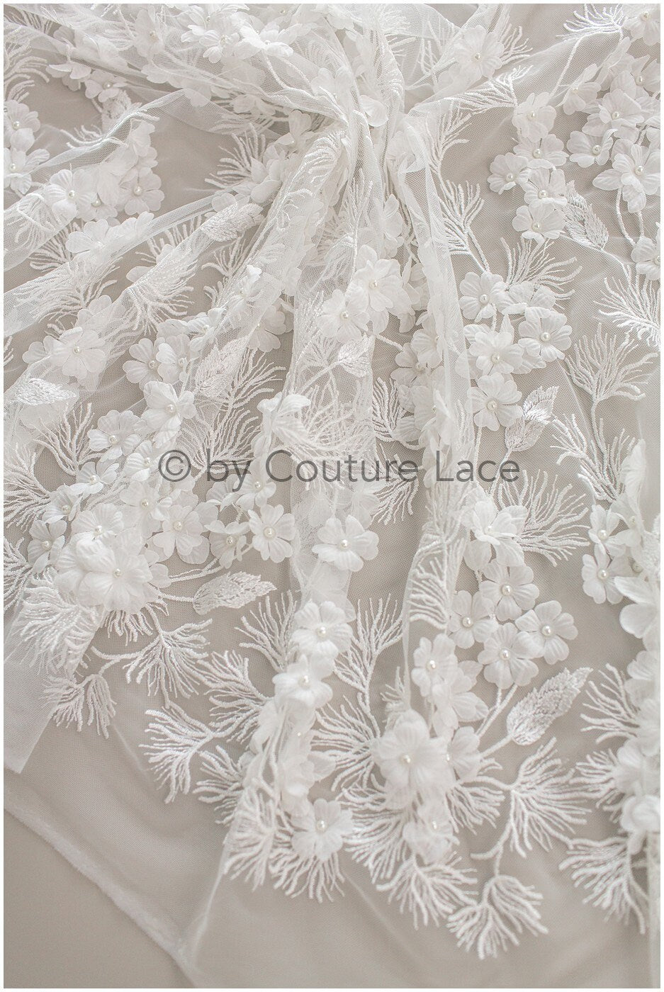 3D Blumen Spitzenstoff Off-White/ Braut Spitzenstoff mit Perlen/ romantischer Spitzenstoff mit 3D Blumen/ Hochzeit Spitzenstoff// L19-245