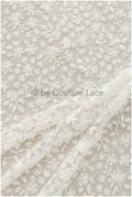 3D Blumen Spitzenstoff Off-White/ Braut Spitzenstoff/ romantischer Blumen Spitzenstoff/ Hochzeit Spitzenstoff// L19-238